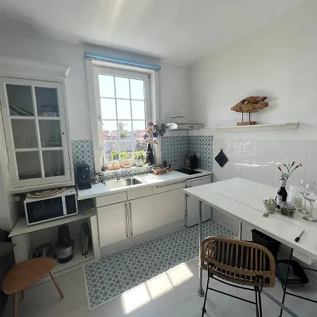 Mel's 2 Апарт-отель 4*