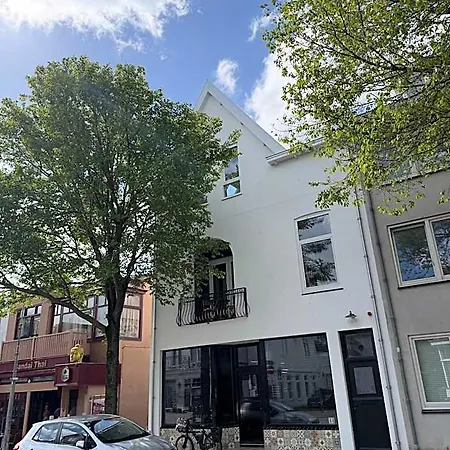 Aparthotel Mel's Pintxos Winebar & Zandvoort