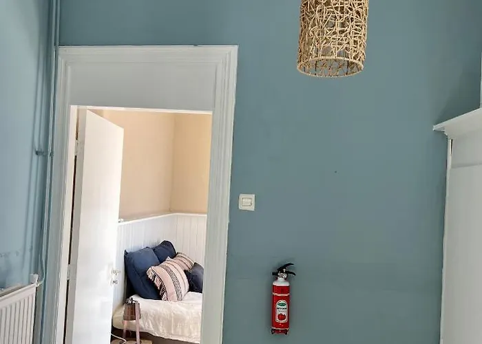 公寓式酒店 Mel's 2 4*